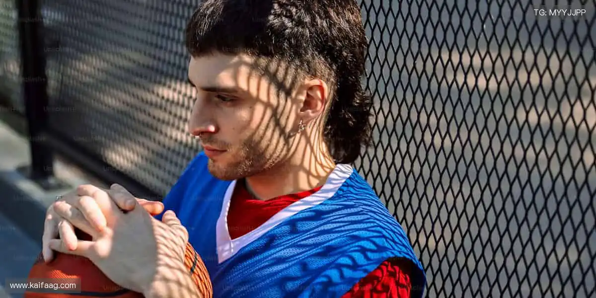 专业棋牌竞技乐园：公平匹配实力对决，好友组队开黑更燃竞技更过瘾